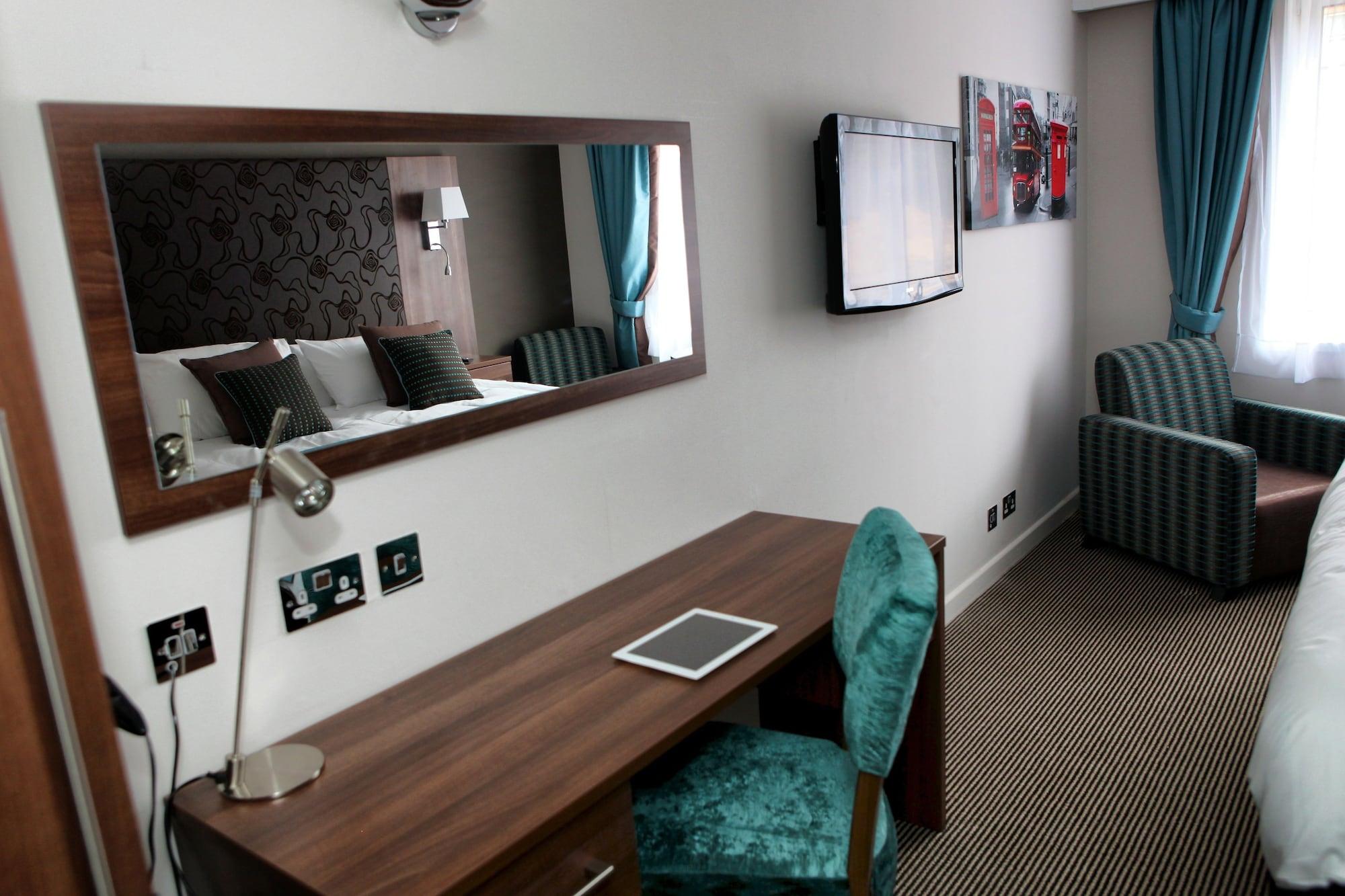 The Collection Hotel Birmingham Room photo